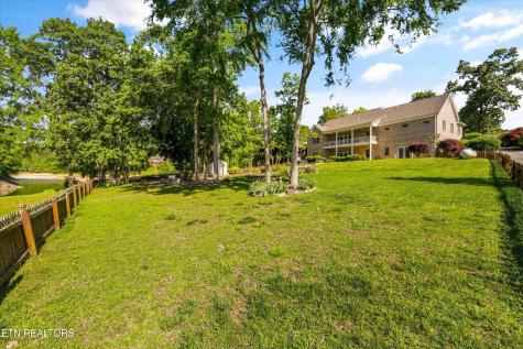 2177 Riverview Drive Dandridge TN 37725