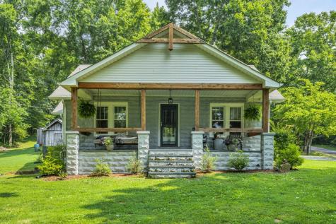 1505 Garrett Road Charlotte TN 37036
