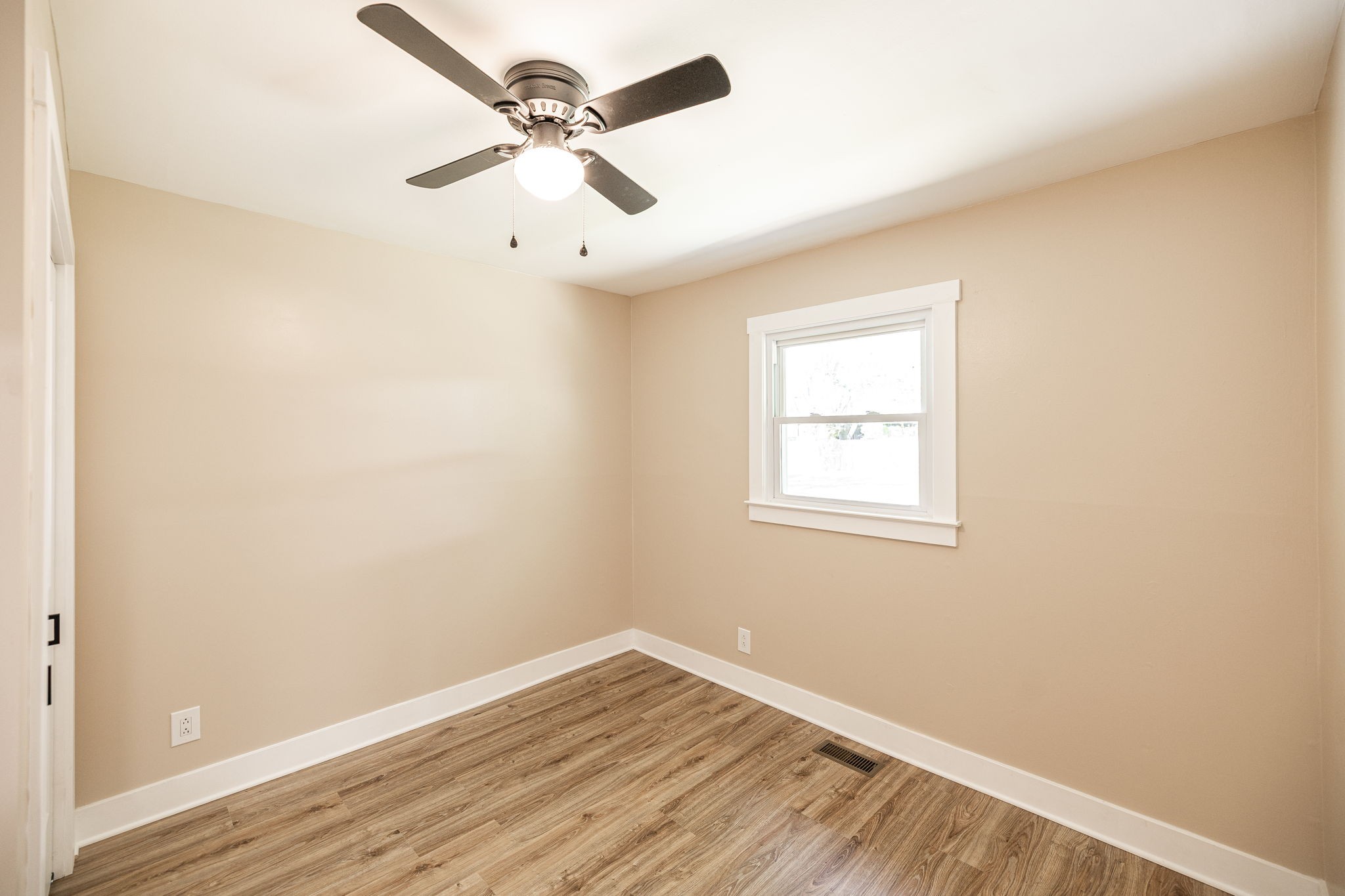 2017 Old Greenbrier Pike Greenbrier TN 37073