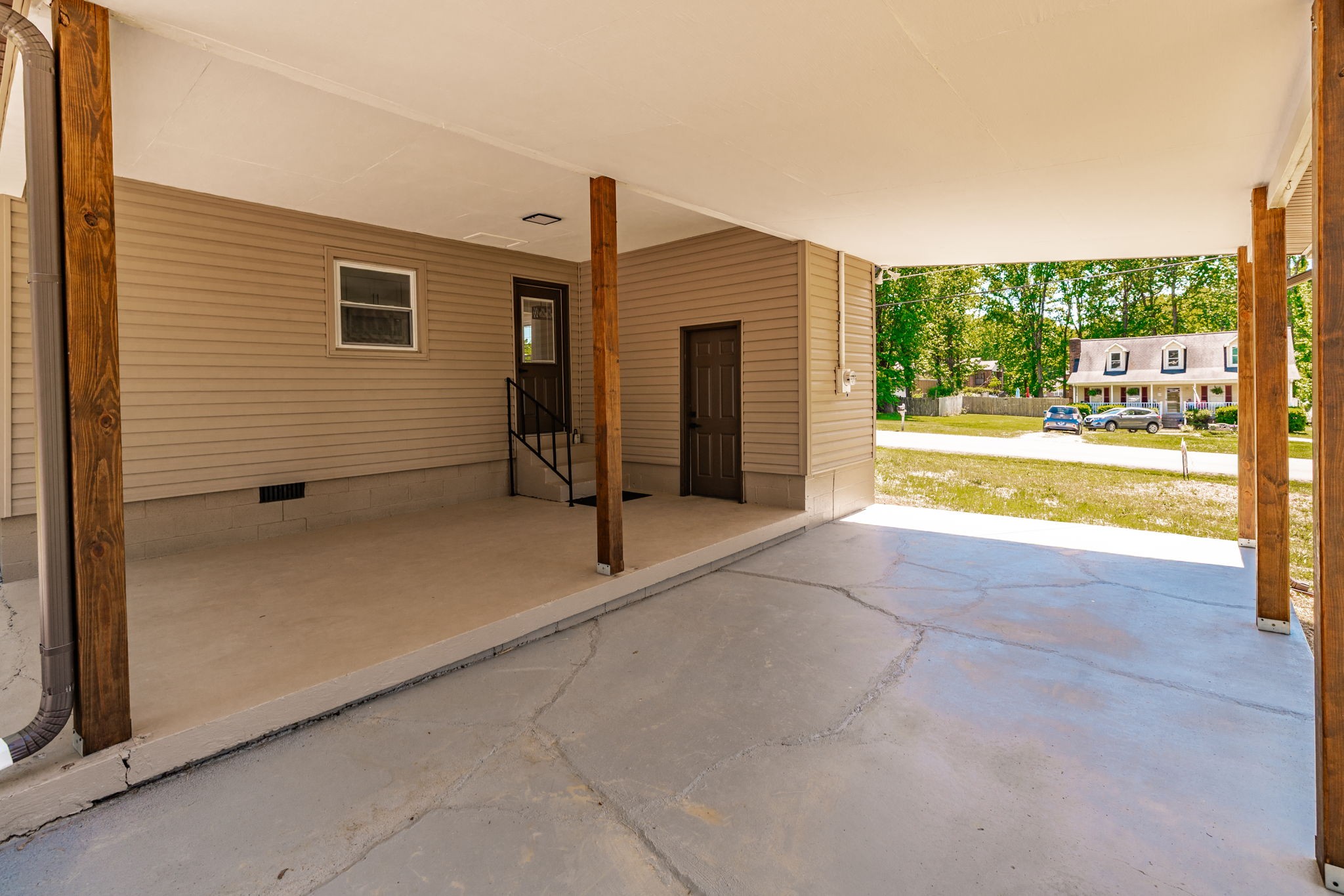 2017 Old Greenbrier Pike Greenbrier TN 37073
