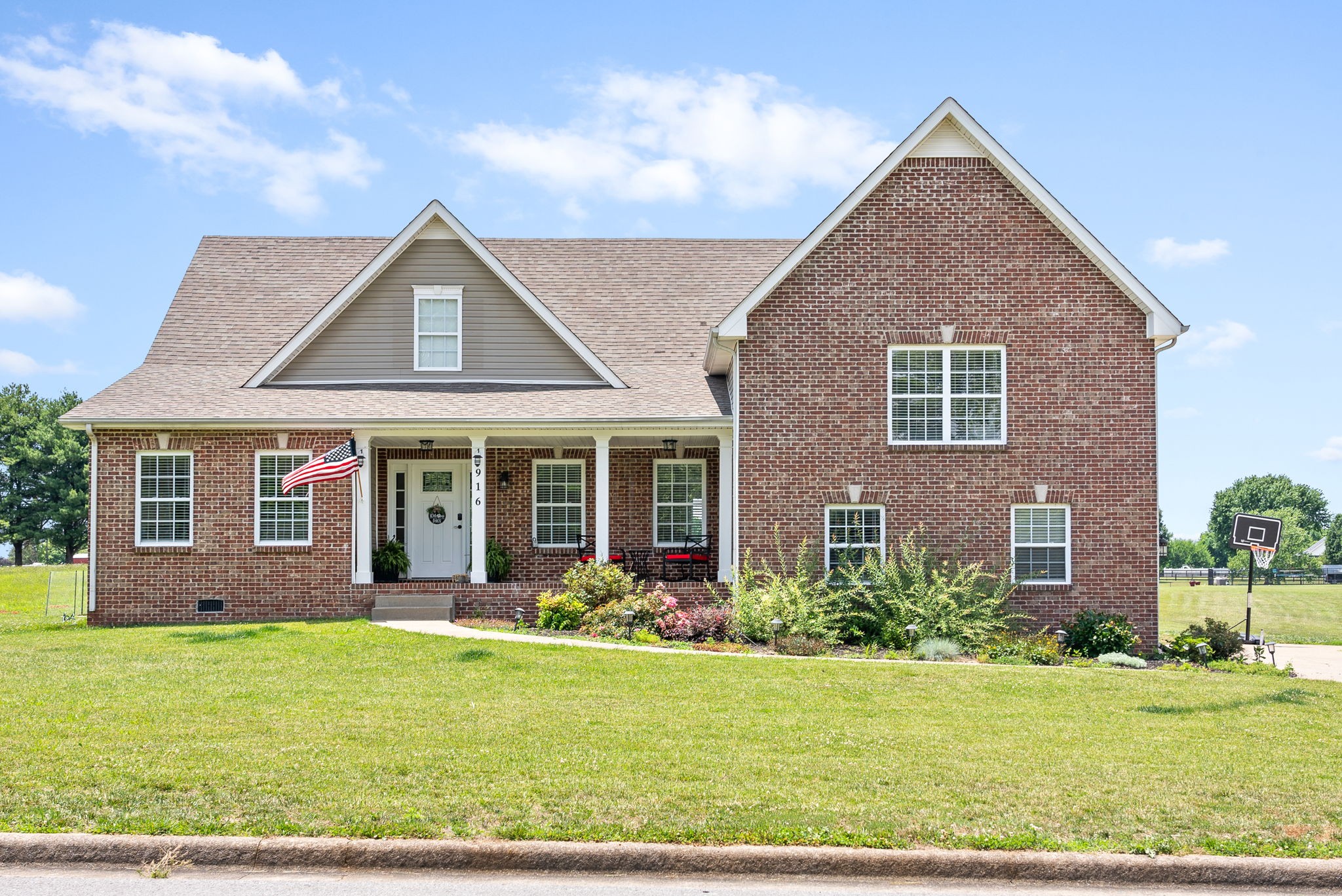 916 Glenhurst Way Clarksville TN 37040