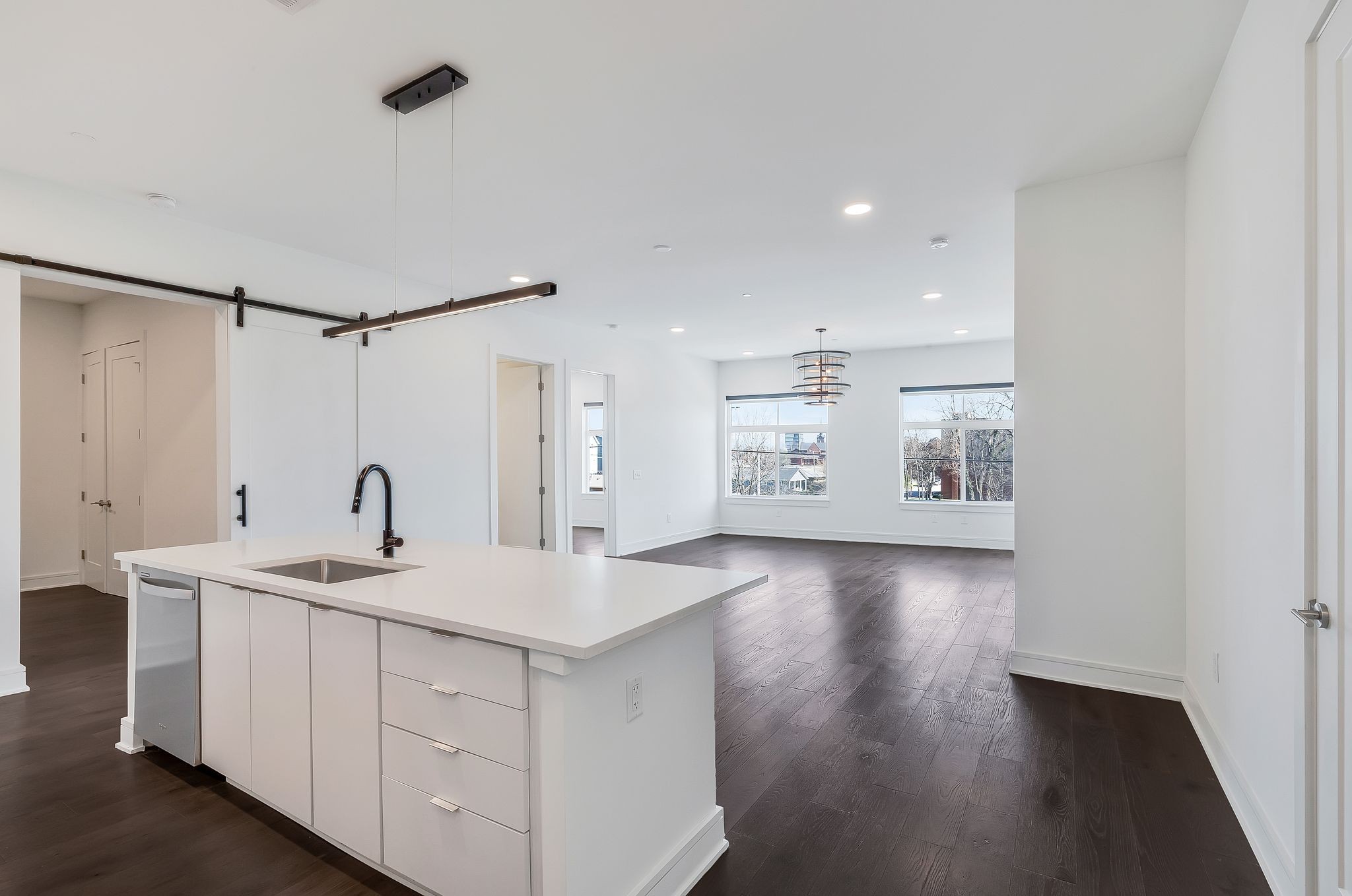 1125 10th Ave, N Nashville TN 37208