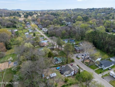 2623 Tecoma Drive Knoxville TN 37917