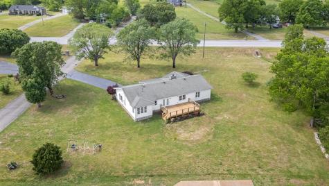 29 Bryson Street Auburntown TN 37016