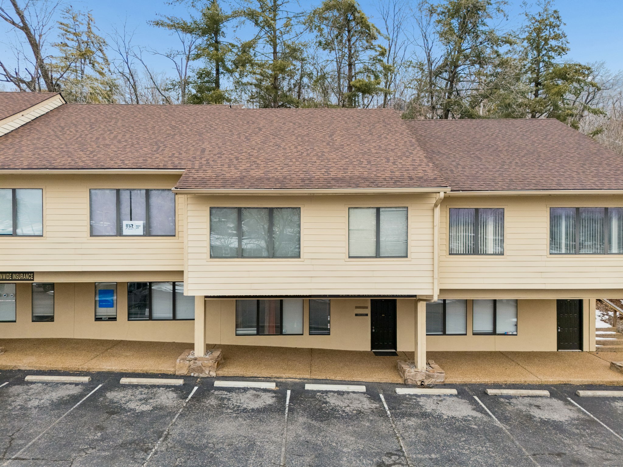 165 Belle Forest Circle Nashville TN 37221