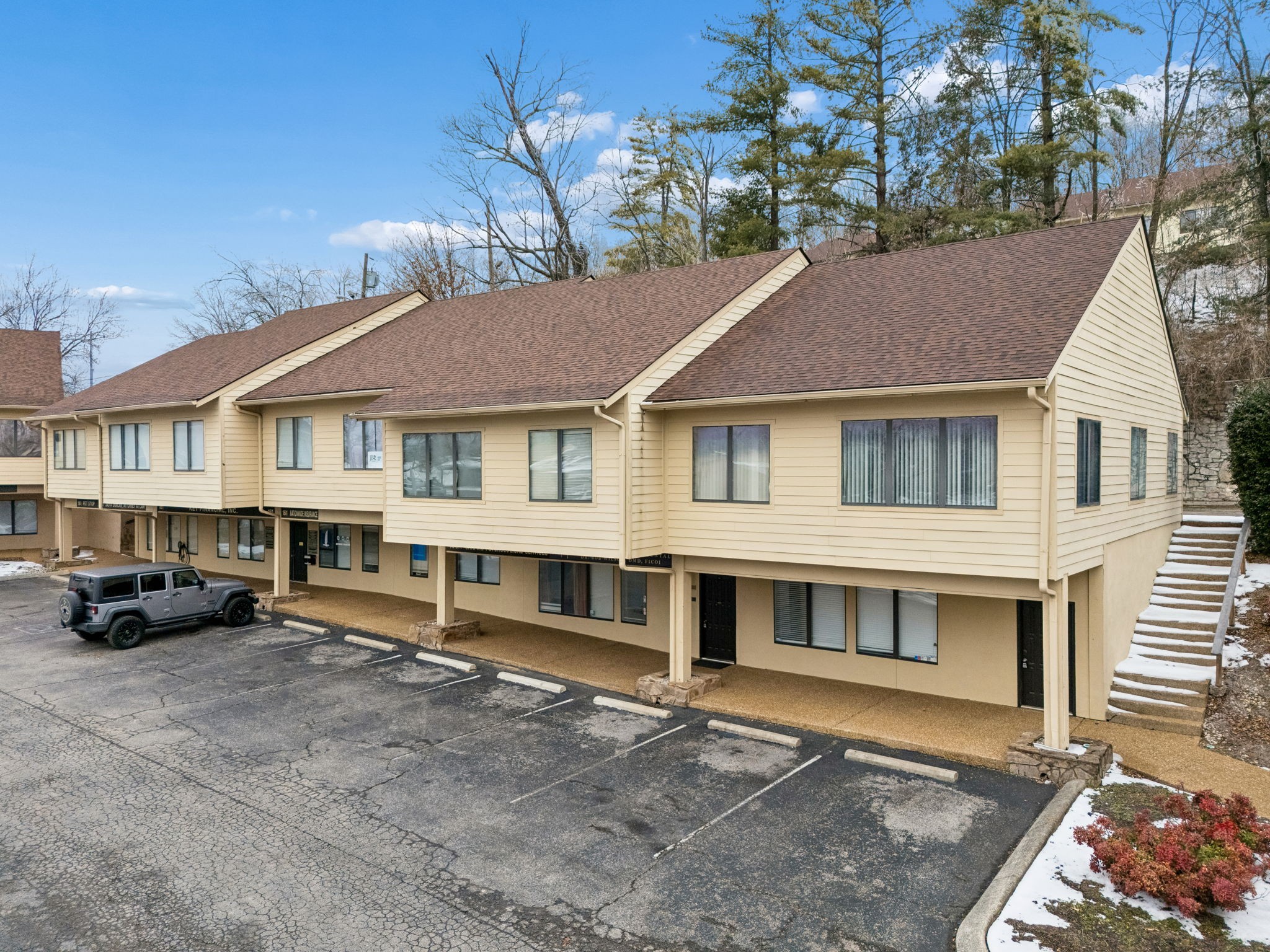 165 Belle Forest Circle Nashville TN 37221