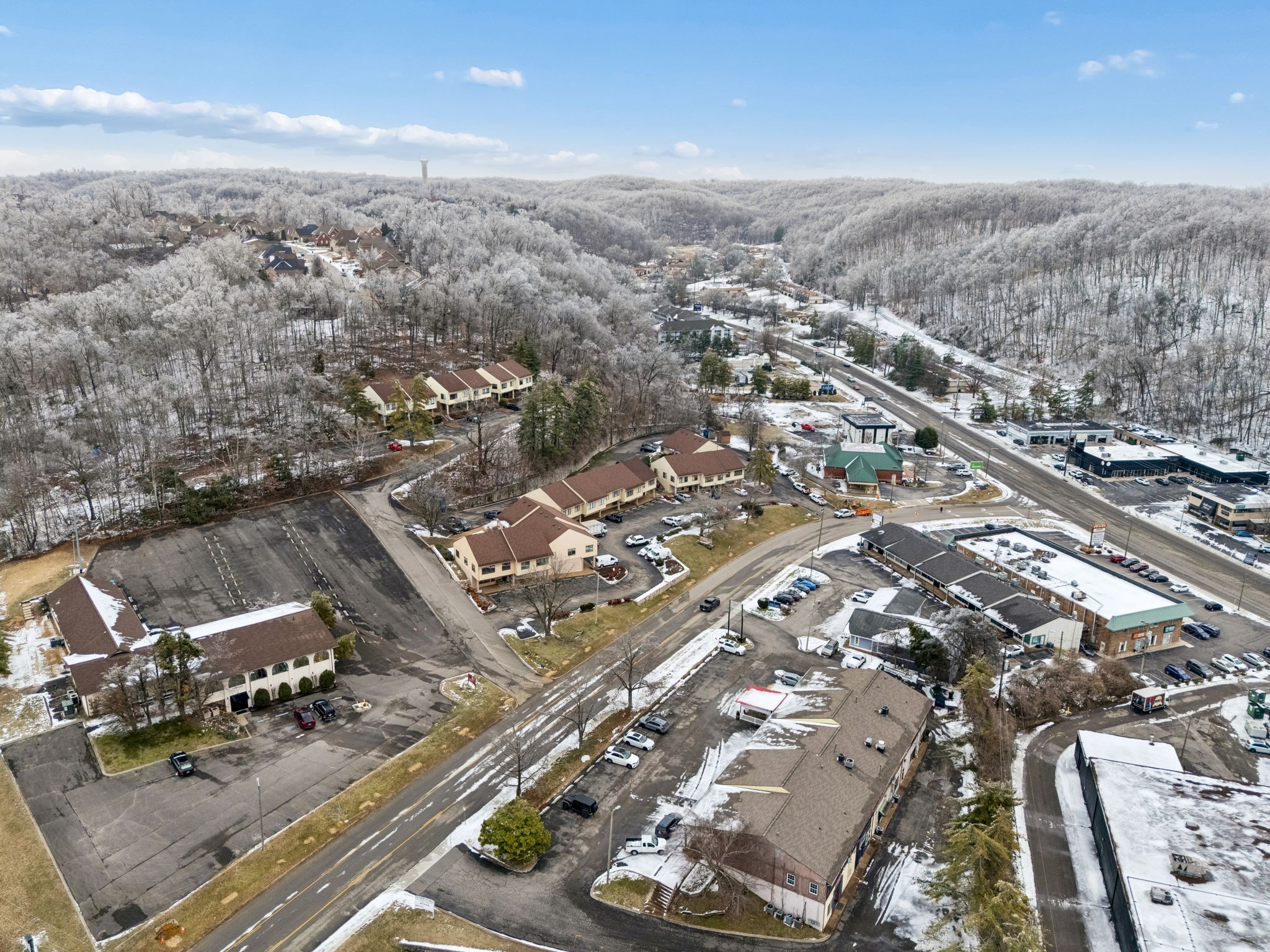 165 Belle Forest Circle Nashville TN 37221