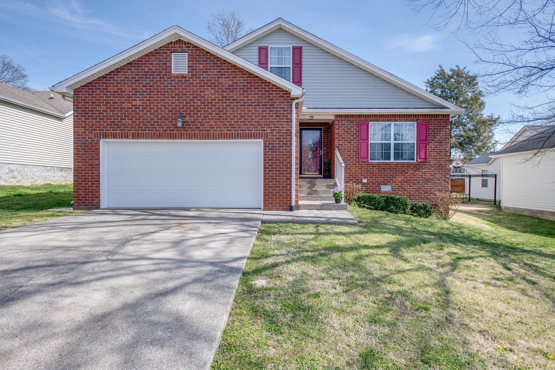 1617 Comanche Run Madison TN 37115
