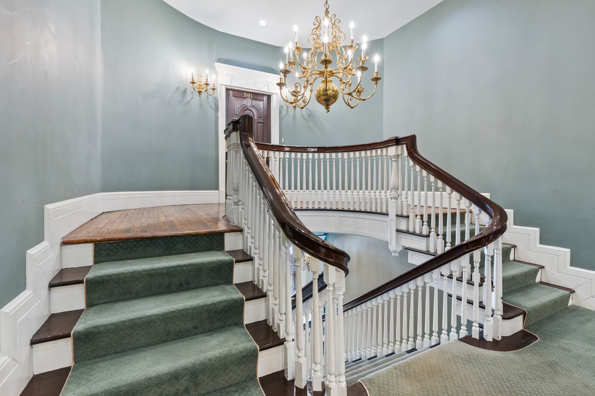 3626 W End Avenue Nashville TN 37205