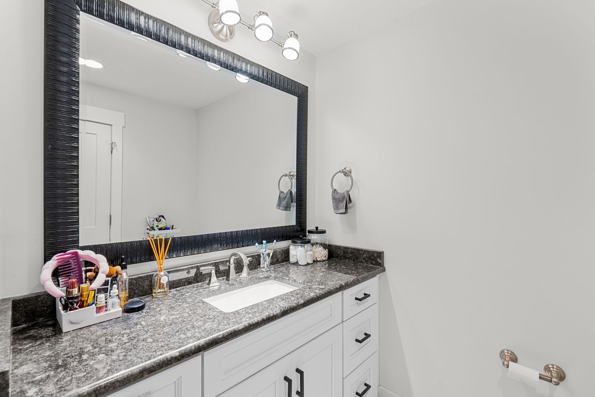 1015a Elvira Avenue Nashville TN 37216