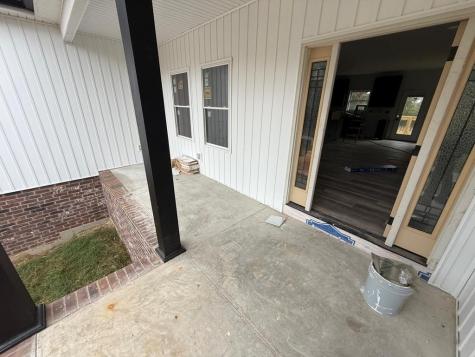 1322 E Blythe Street Paris TN 38242
