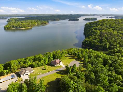 240 River Run Trail Spring City TN 37381