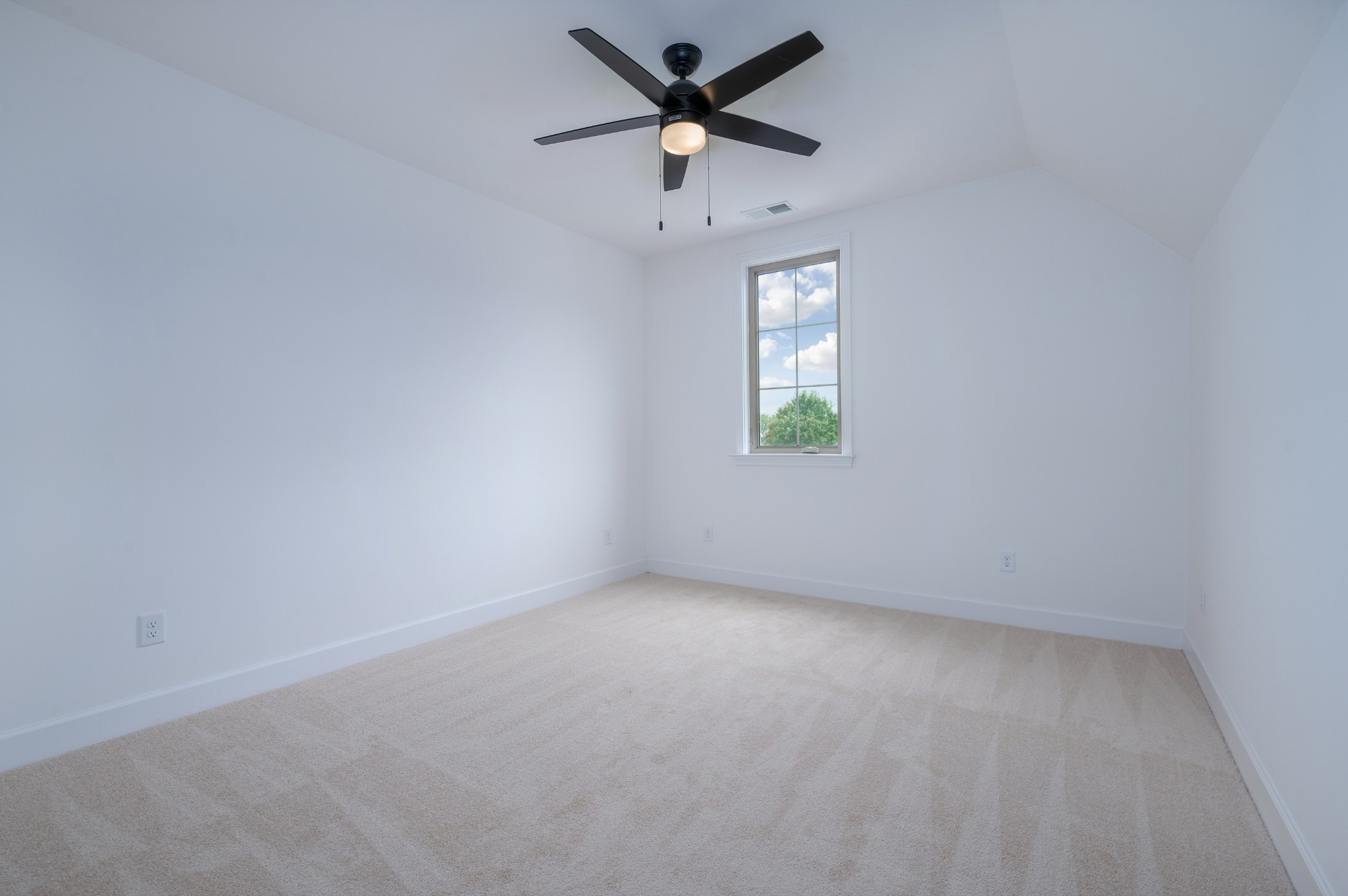 120 Nickolas Circle Lebanon TN 37087