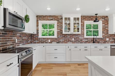 450 Paul Thompson Road Bethpage TN 37022