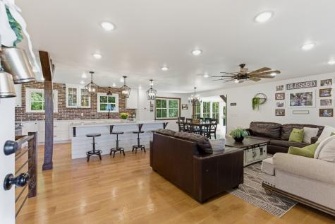 450 Paul Thompson Road Bethpage TN 37022