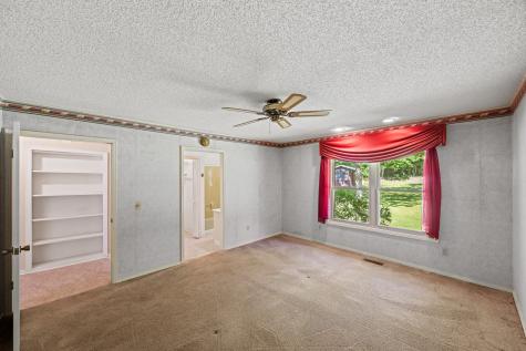 8932 Mount Carmel Road Decaturville TN 38329