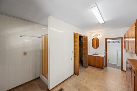 8932 Mount Carmel Road Decaturville TN 38329
