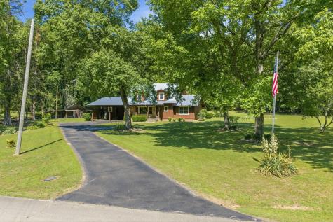 8932 Mount Carmel Road Decaturville TN 38329