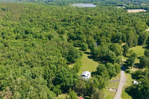 8932 Mount Carmel Road Decaturville TN 38329