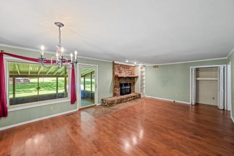 8932 Mount Carmel Road Decaturville TN 38329