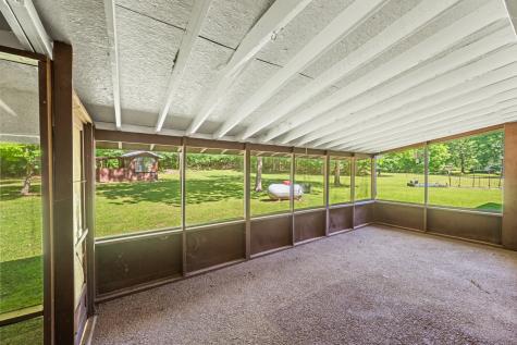 8932 Mount Carmel Road Decaturville TN 38329