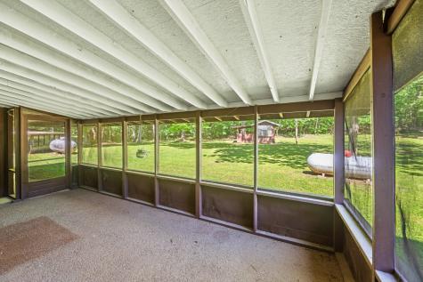 8932 Mount Carmel Road Decaturville TN 38329