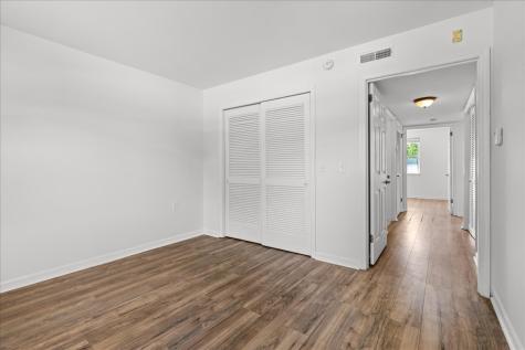 327 Deer Lake Drive Nashville TN 37221