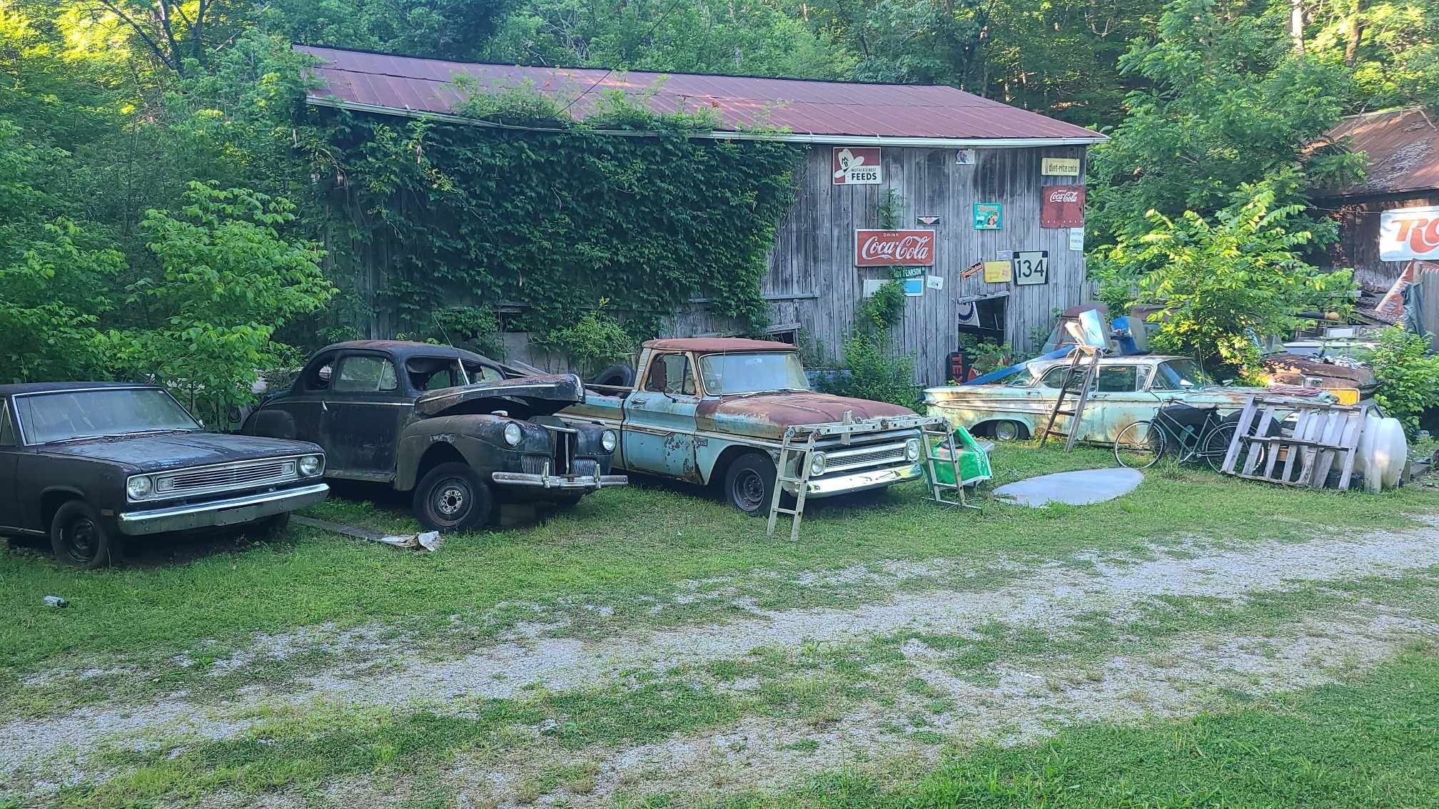 2024 Powdermill Hill Road Lawrenceburg TN 38464