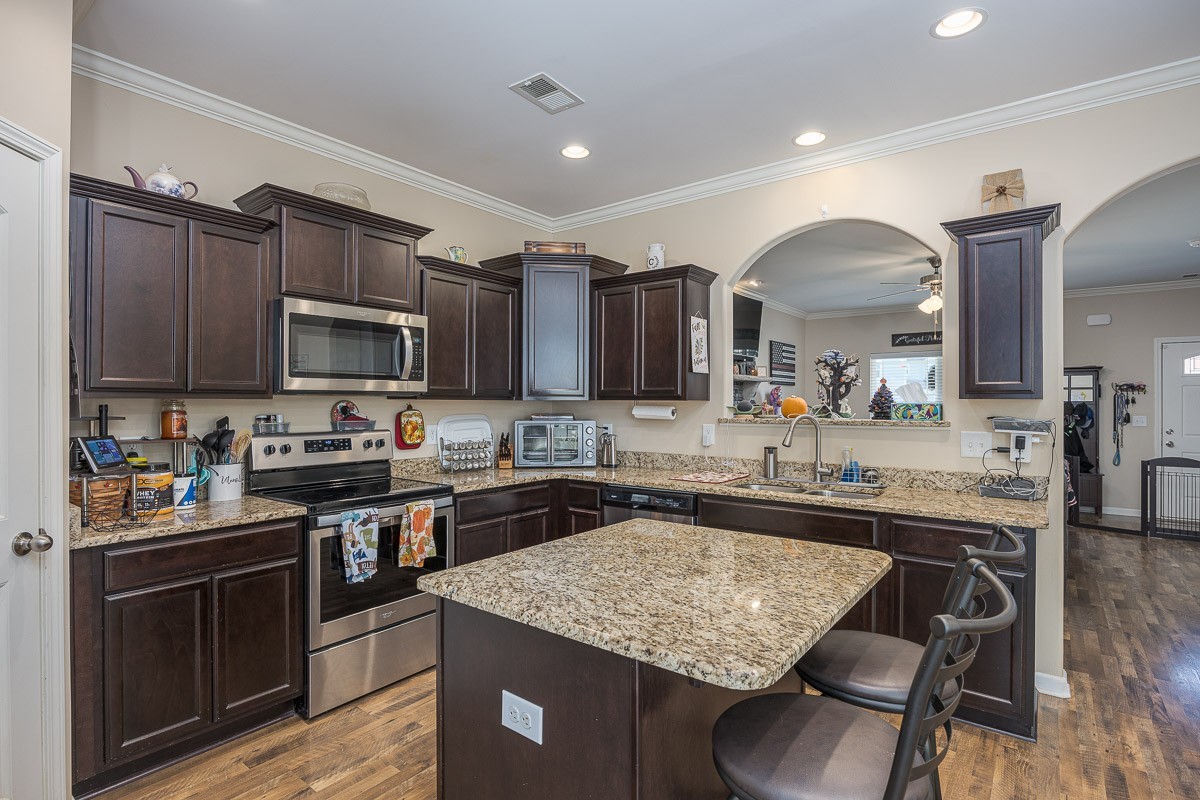 2003 Case Way Fairview TN 37062