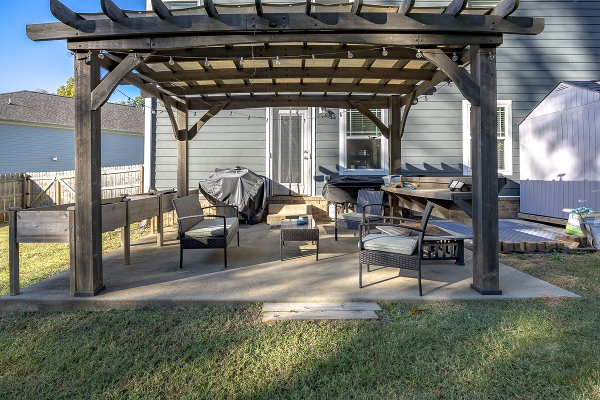2003 Case Way Fairview TN 37062