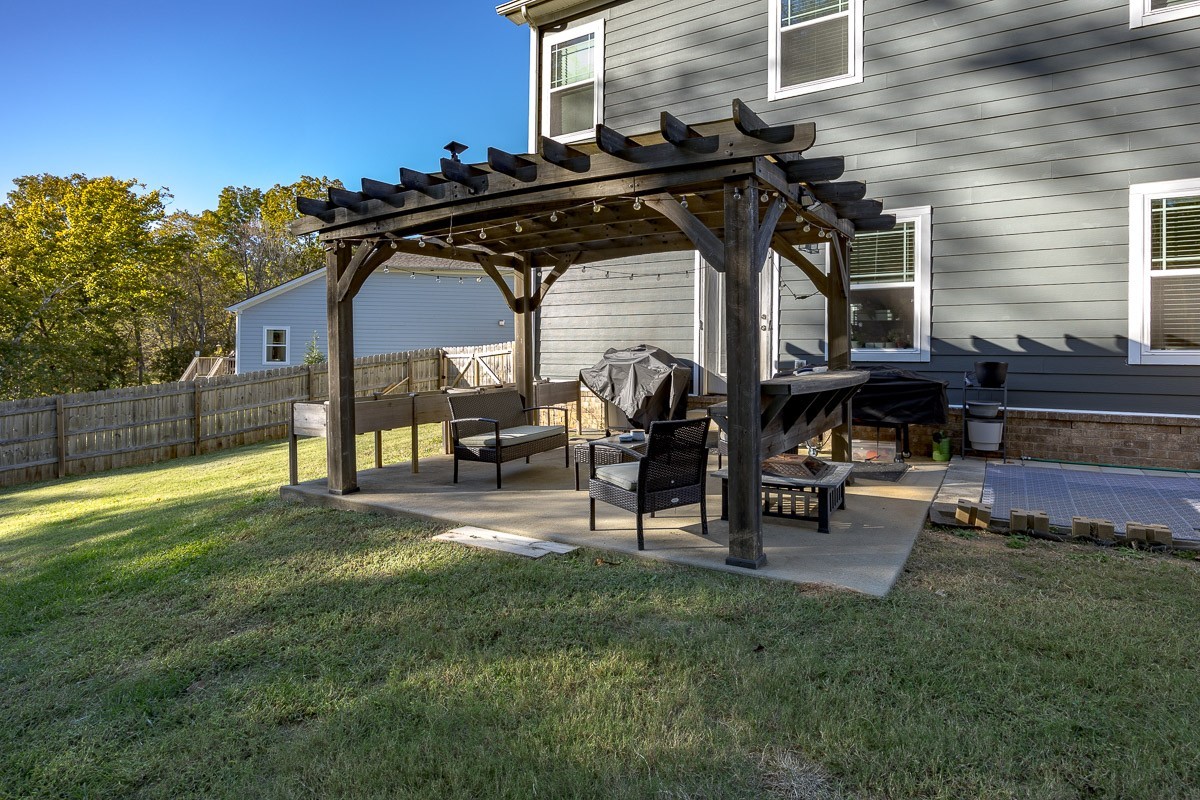 2003 Case Way Fairview TN 37062