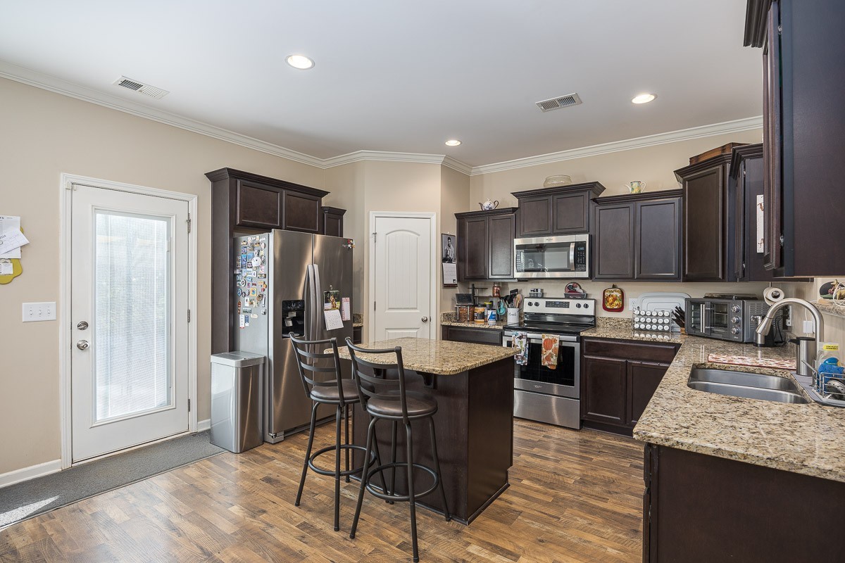 2003 Case Way Fairview TN 37062