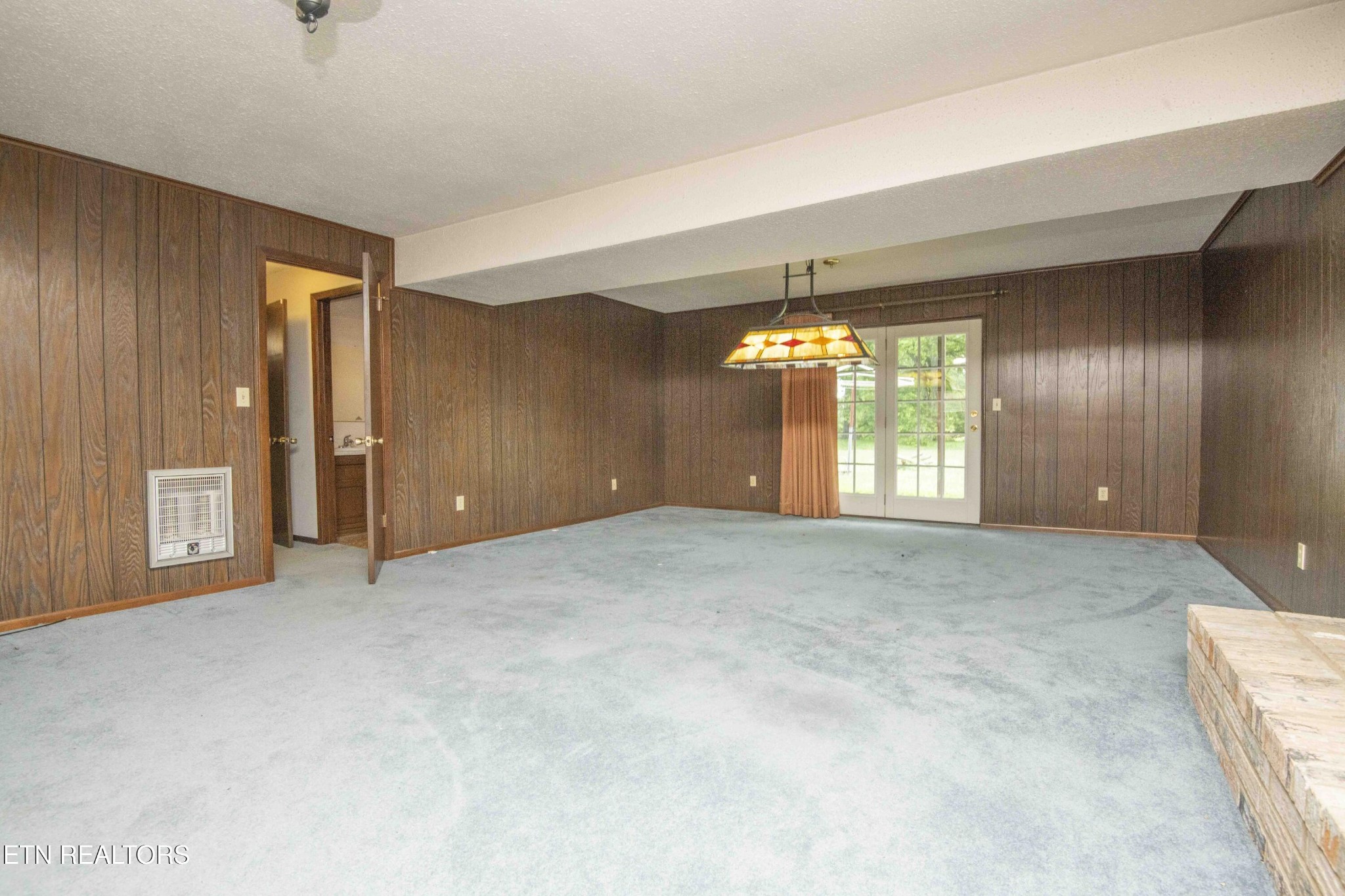 800 Foster Drive Lenoir City TN 37772