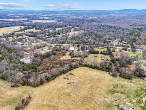 2972 Cainsville Road Lebanon TN 37090