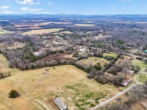2972 Cainsville Road Lebanon TN 37090