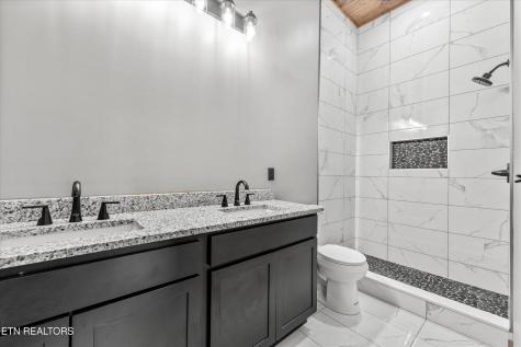 3414 Sugar Maple Loop Road Sevierville TN 37862