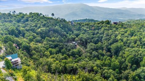 3414 Sugar Maple Loop Road Sevierville TN 37862
