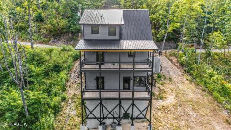 3414 Sugar Maple Loop Road Sevierville TN 37862