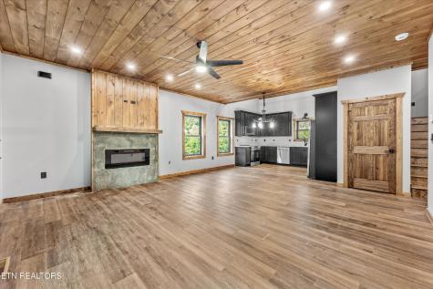 3414 Sugar Maple Loop Road Sevierville TN 37862