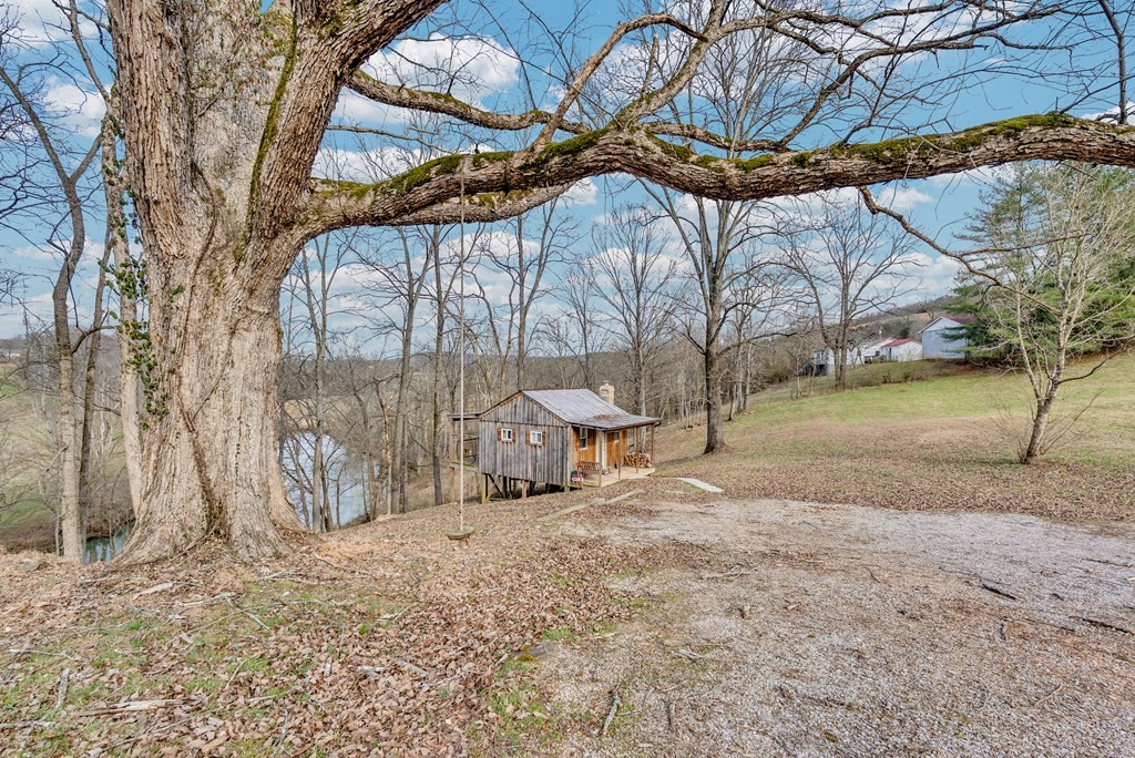 579 Blue Springs Road Sparta TN 38583