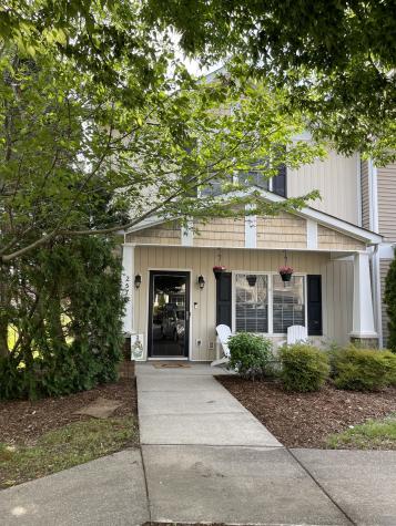 2570 New Holland Circle Murfreesboro TN 37128