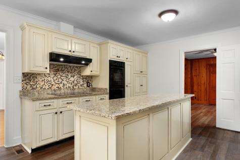 2411 Woolson Road Chattanooga TN 37406