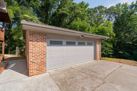 2411 Woolson Road Chattanooga TN 37406