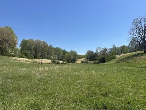 515 Jericho Road Quebeck TN 38579