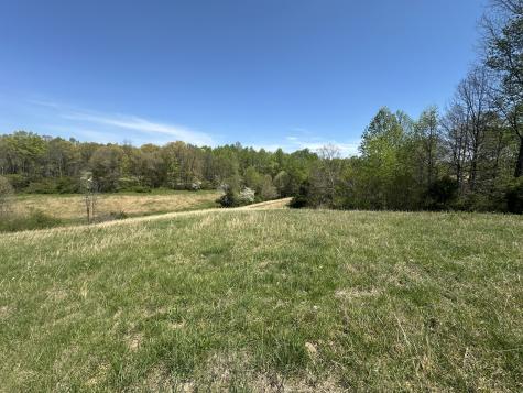 515 Jericho Road Quebeck TN 38579