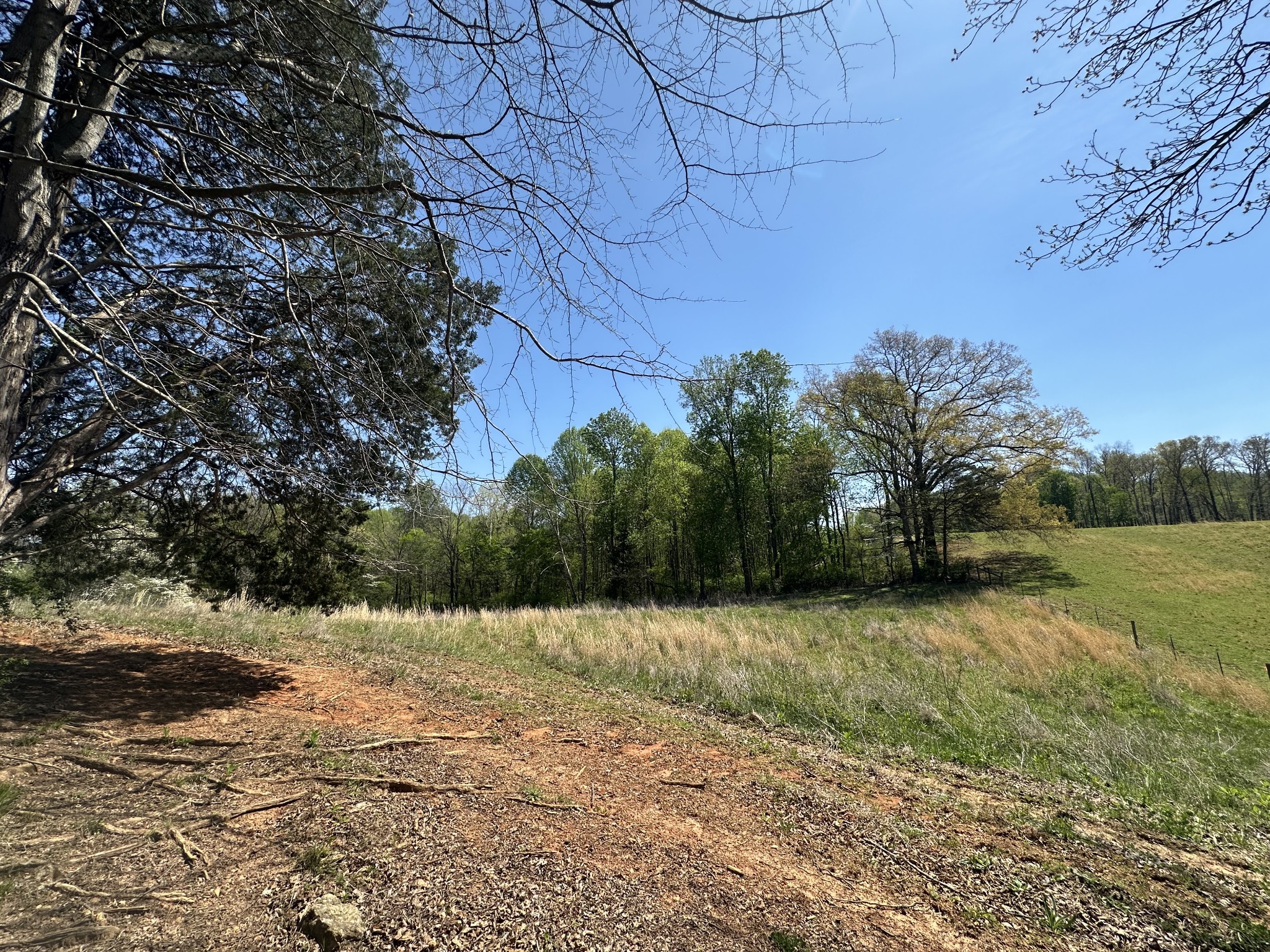 515 Jericho Road Quebeck TN 38579