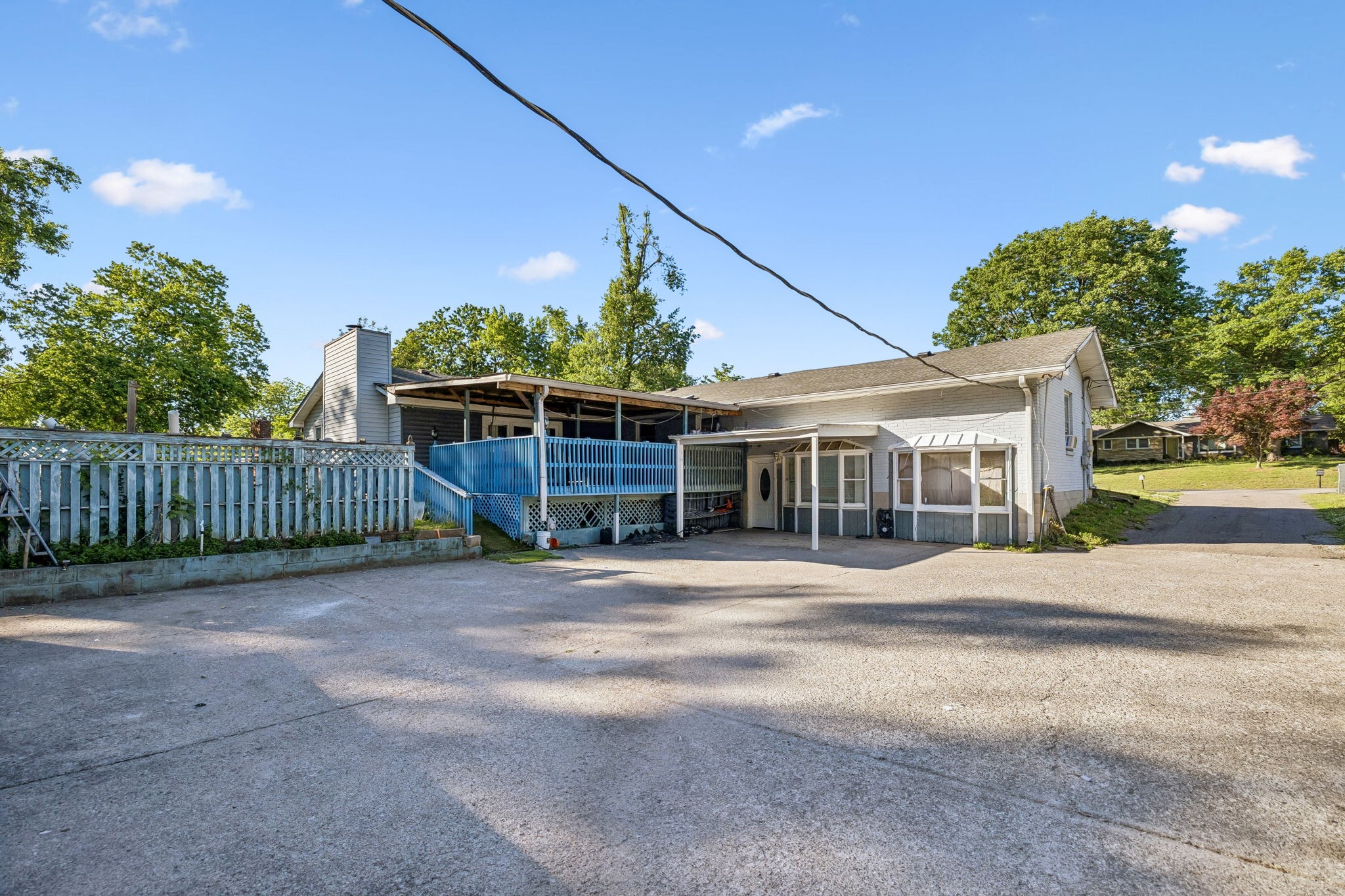 722 Robert Burns Drive Nashville TN 37217