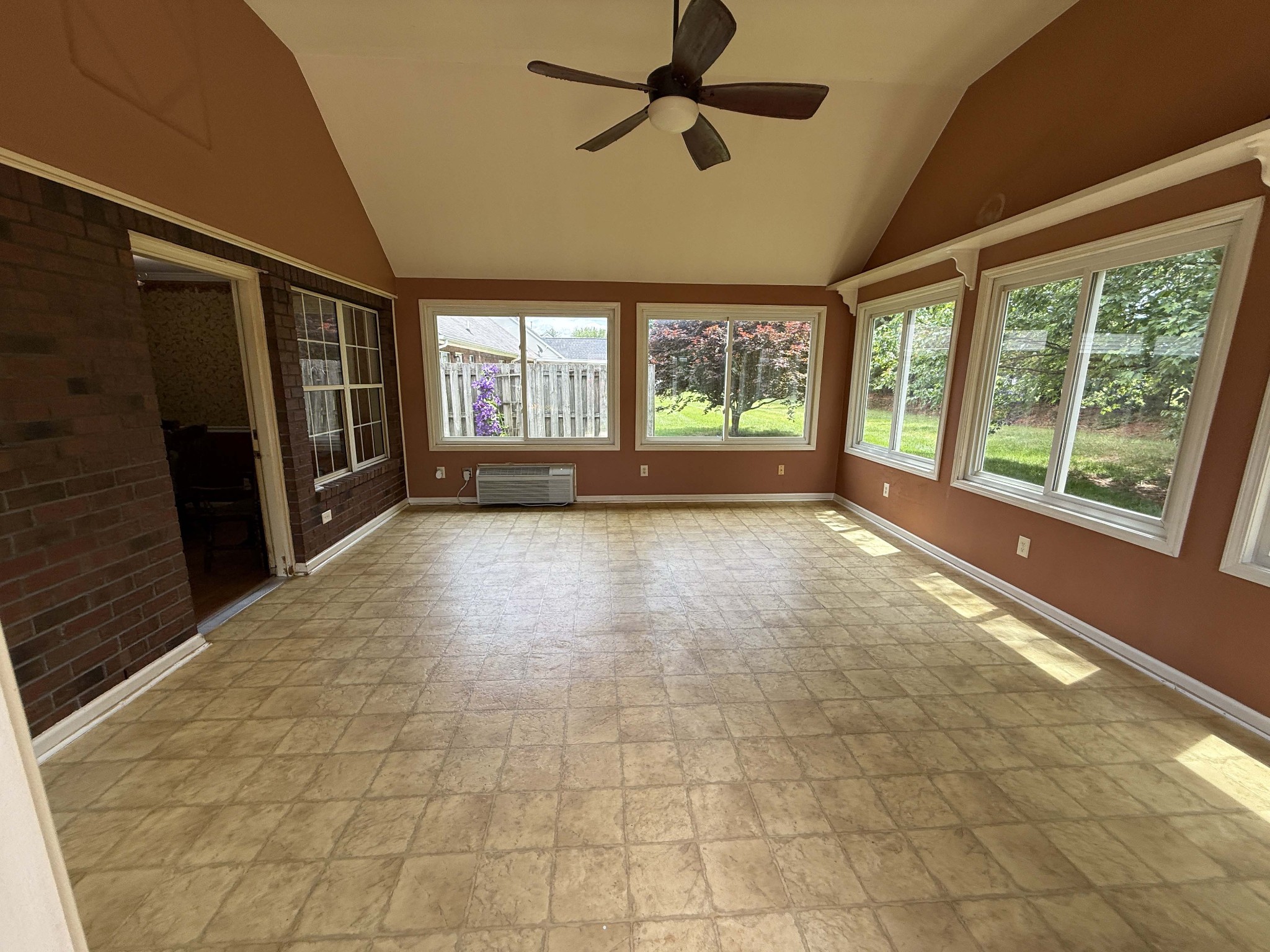 1722 Keeneland Court Murfreesboro TN 37127