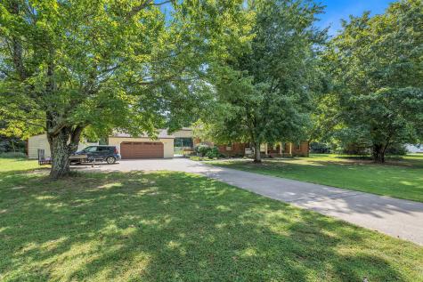 1956 Upper Station Camp Creek Road Cottontown TN 37048