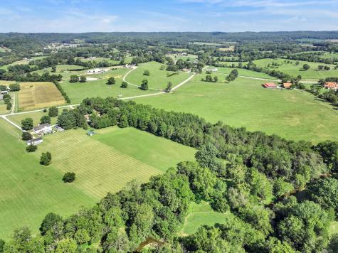 1956 Upper Station Camp Creek Road Cottontown TN 37048
